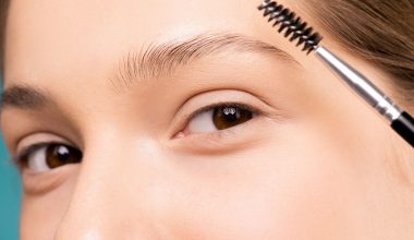 How-to-grow-eyelashes-and-eyebrows-naturally