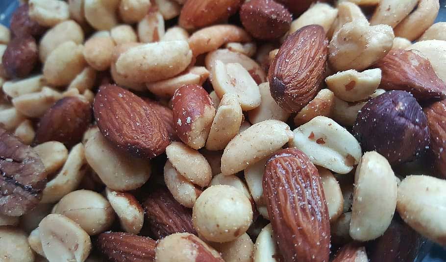 mix-nuts
